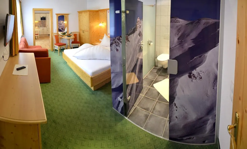 Hotel Garni Alpenblick Ischgl
