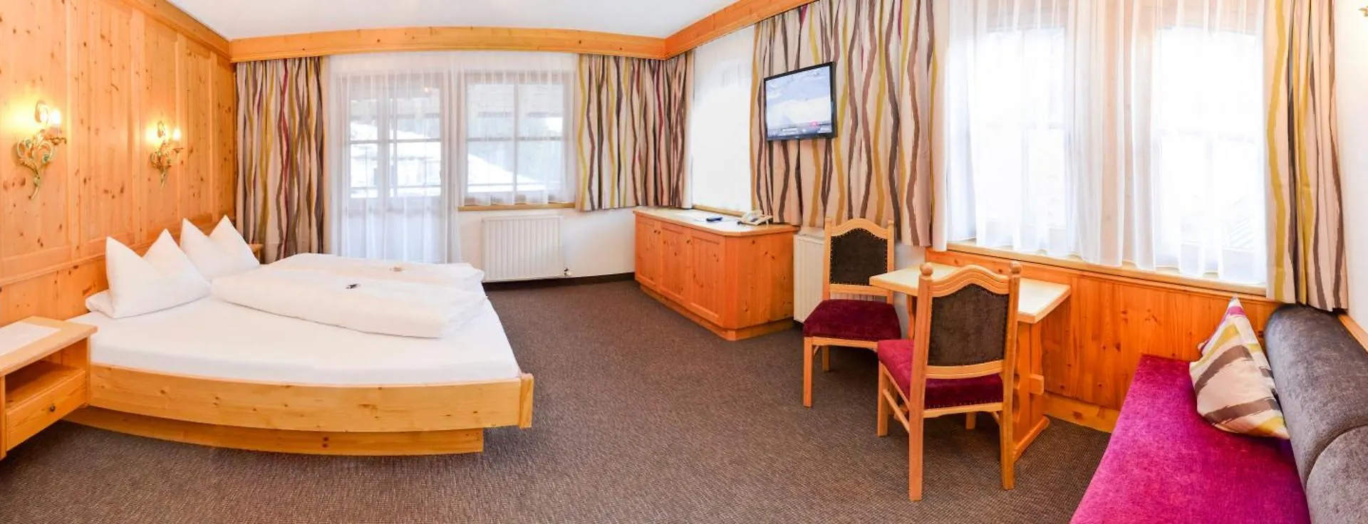 Hotel Garni Alpenblick Ischgl