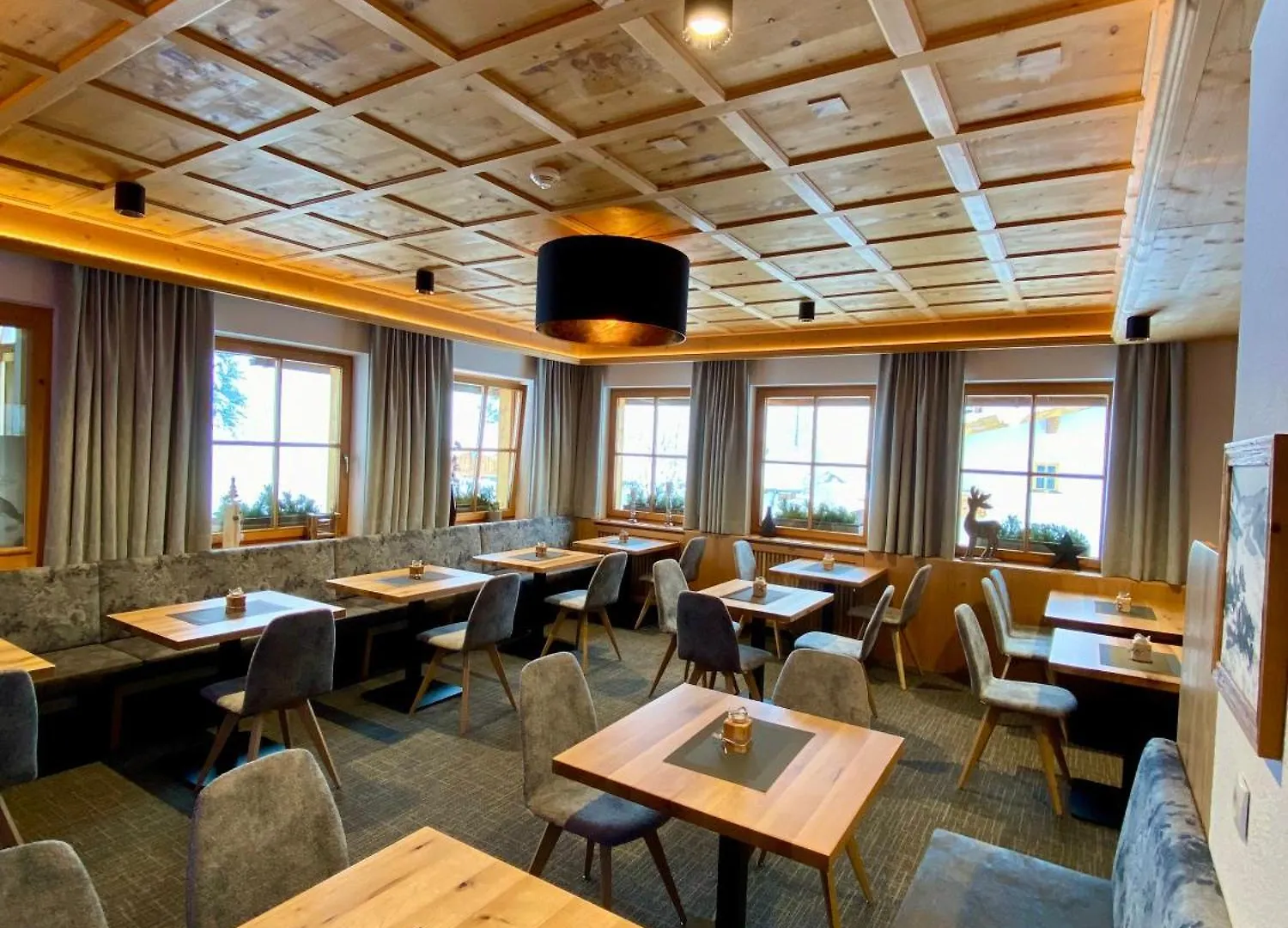 Hotel Garni Alpenblick Ischgl